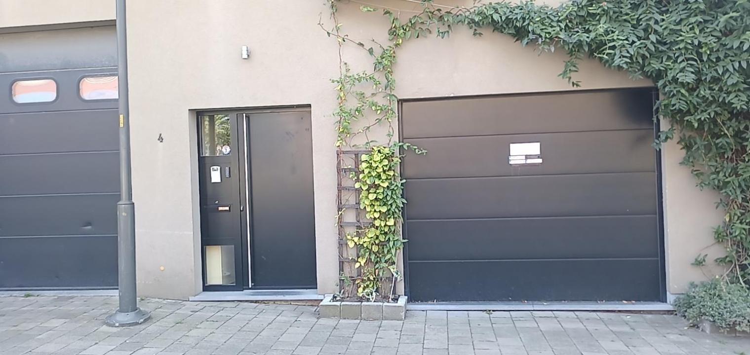 Lodgerivierenhof Antwerp Luaran gambar